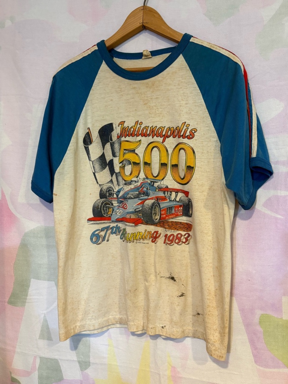 Indianapolis 500 Men's Raglan Tee Cream & Blue Vintage Racing Graphic 1983 RARE - Picture 7 of 10